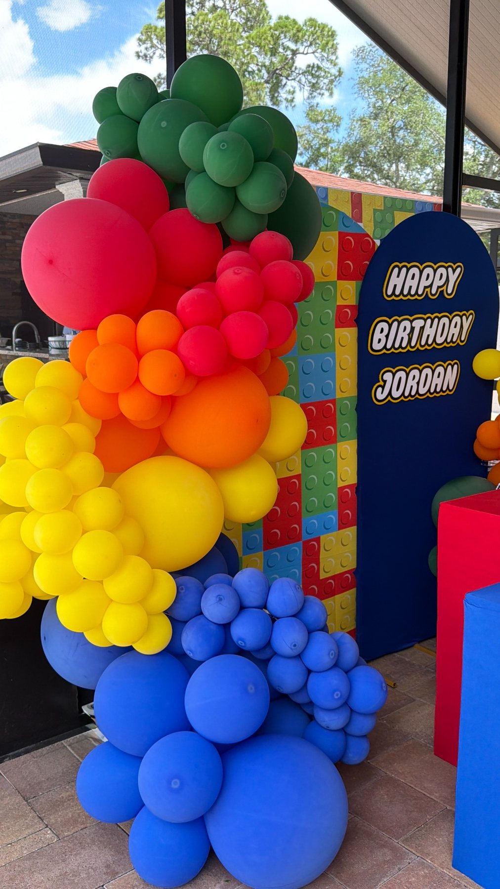 LEGO